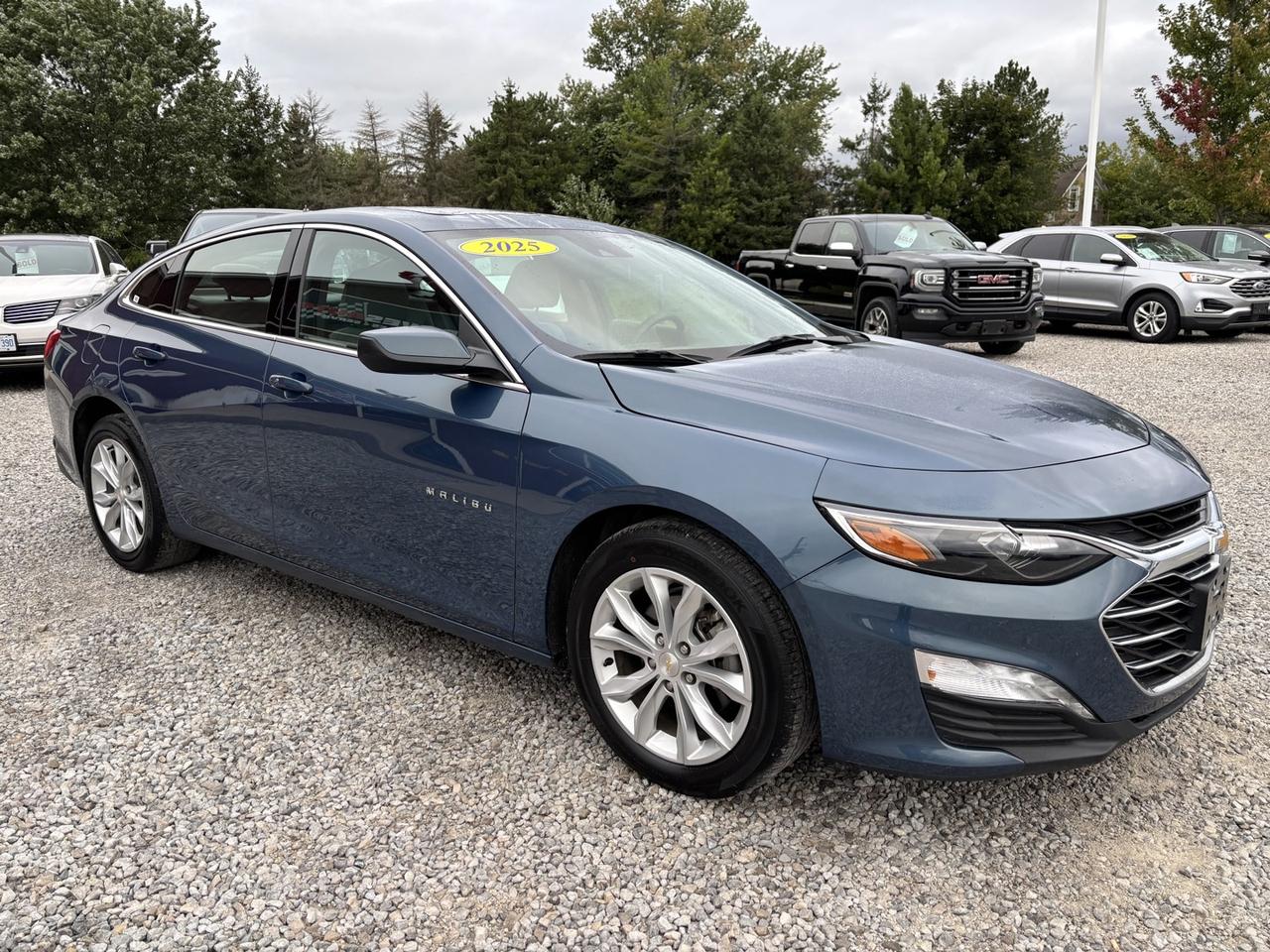 2025 Chevrolet Malibu 1LT ~SINGLE OWNER~NO ACCIDENTS~FACTORY WARRANTY~ Photo