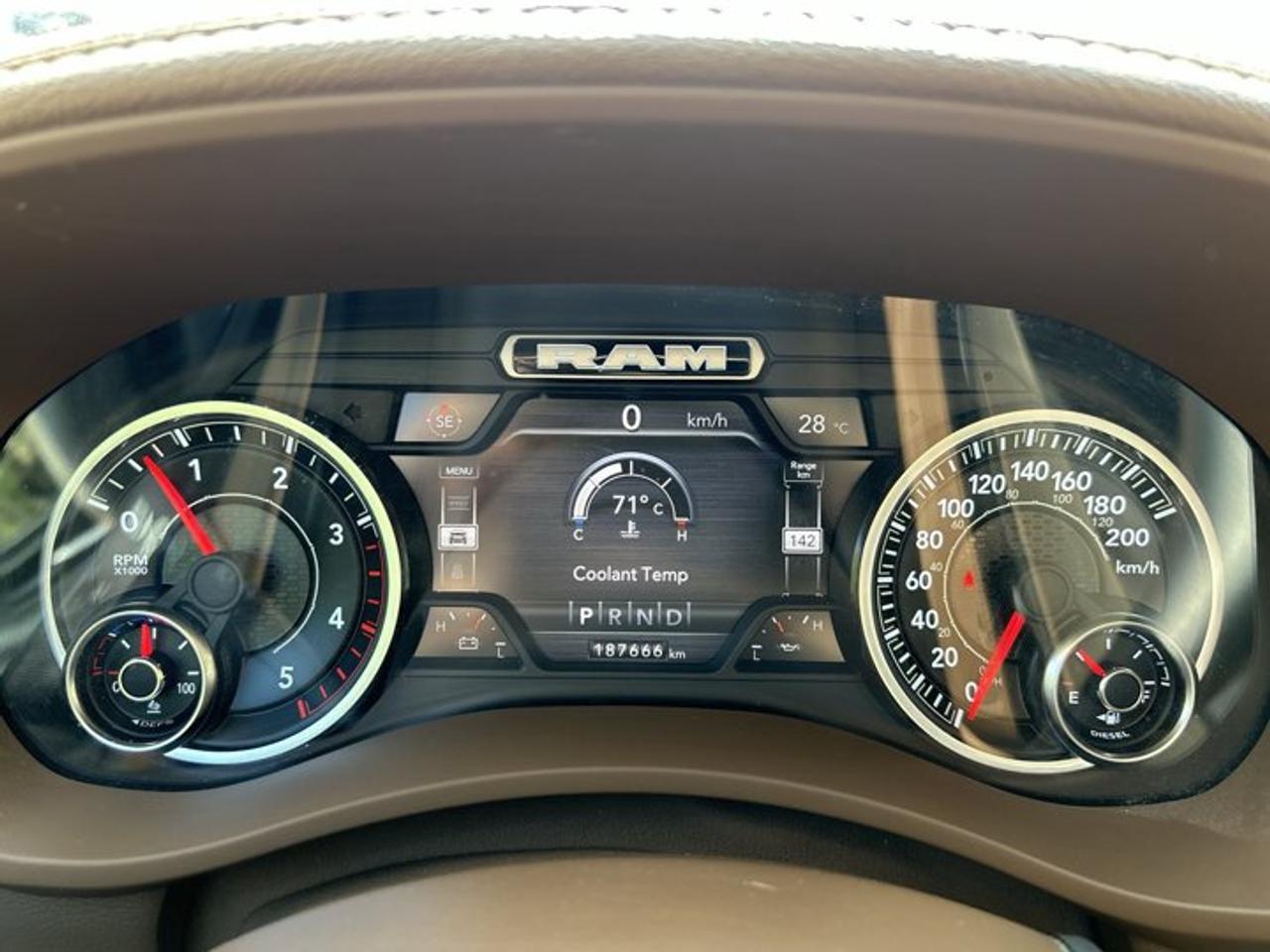 2022 RAM 2500 Laramie Crew Cab 6'4 Box 4x4 | No Accidents | Ventilated Seats | Heated Steering Wheel Photo