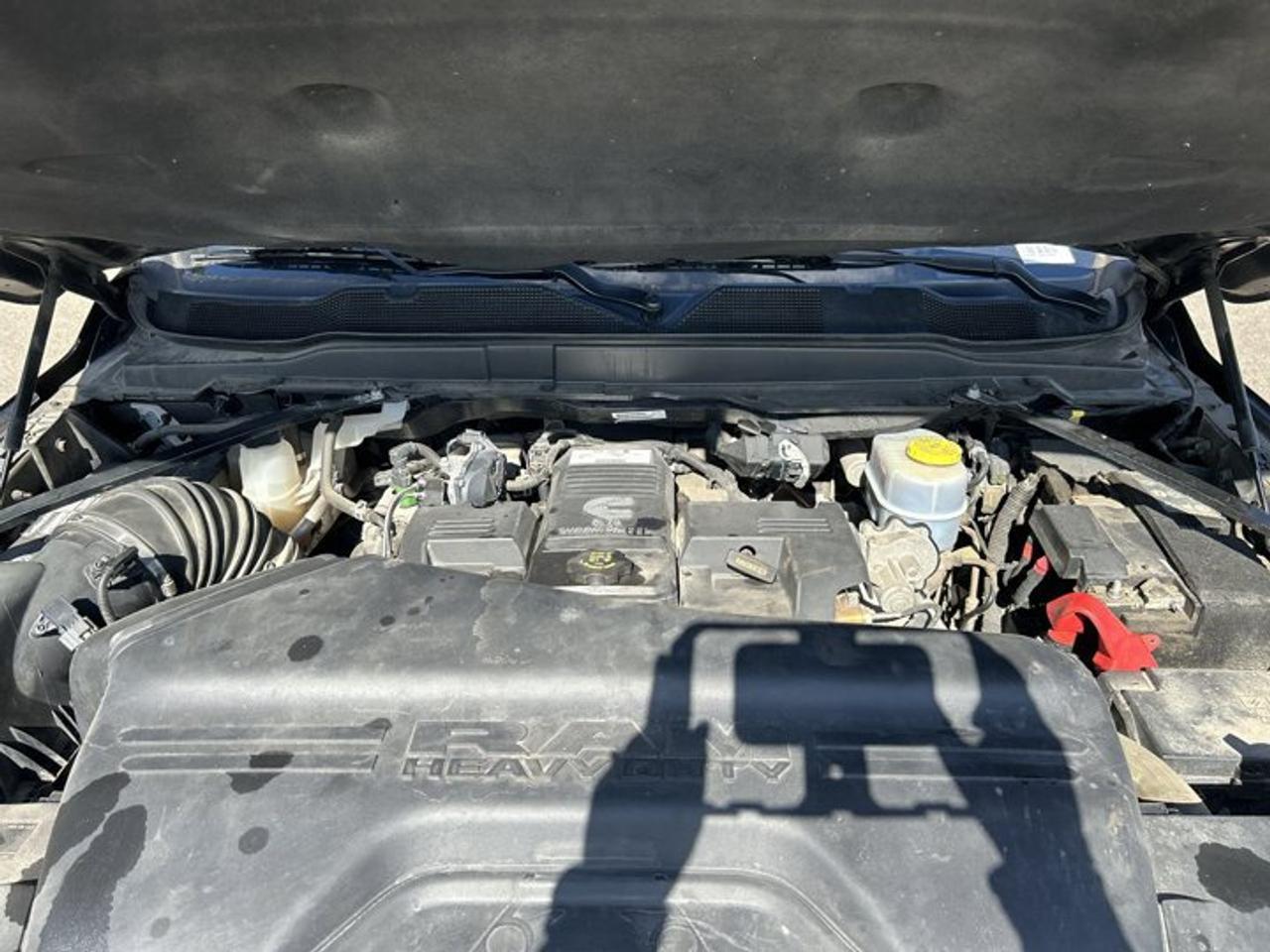 2022 RAM 2500 Laramie Crew Cab 6'4 Box 4x4 | No Accidents | Ventilated Seats | Heated Steering Wheel Photo