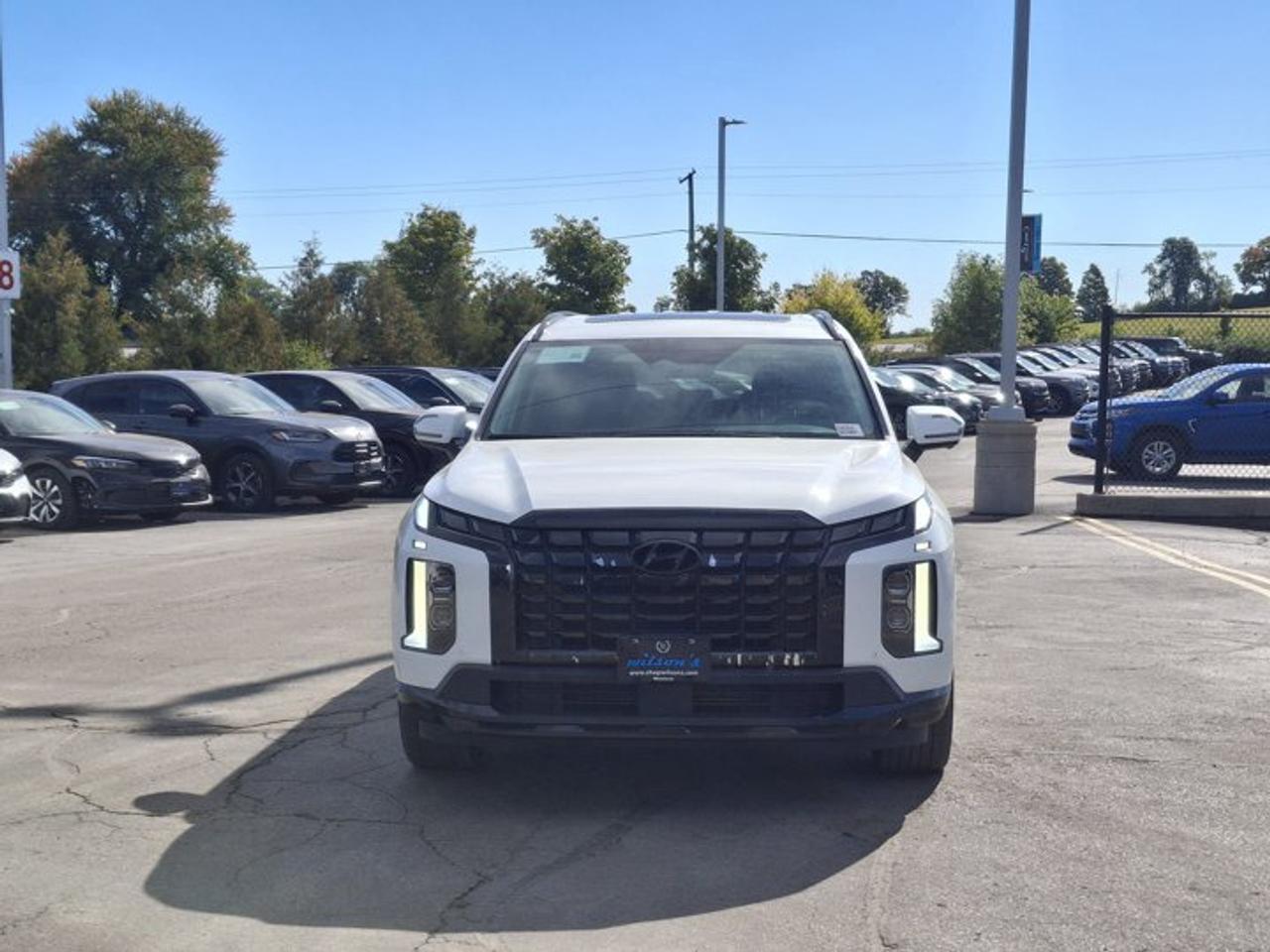 2025 Hyundai PALISADE Urban AWD | 8 Passenger | Leather | Sunroof | Heated Seats + Steering | Cooled Seats | BSM and More! Photo