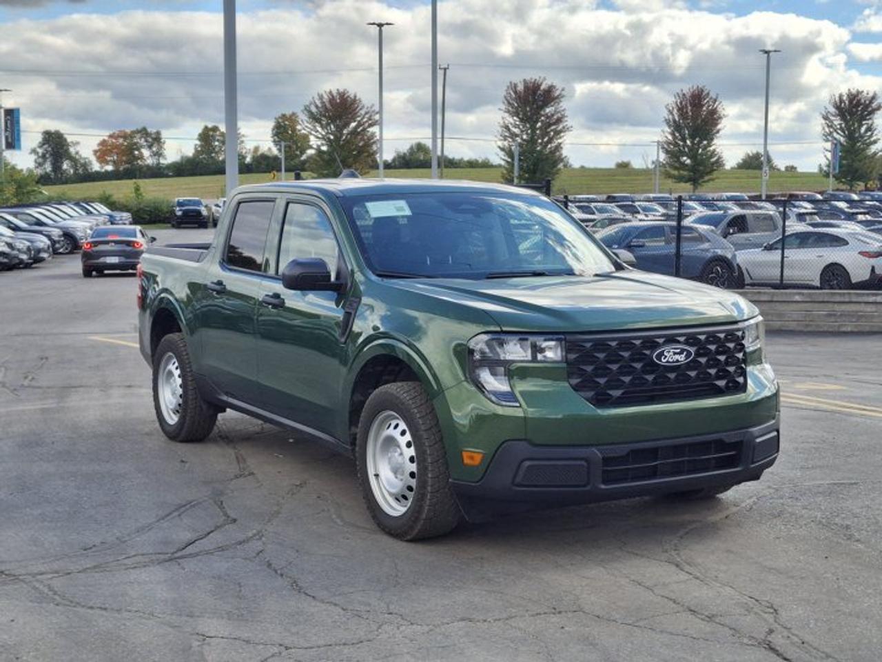 2025 Ford Maverick XL | 2K Hitch Receiver | CarPlay + Android | Cruise | Rear Camera | and More ! Photo