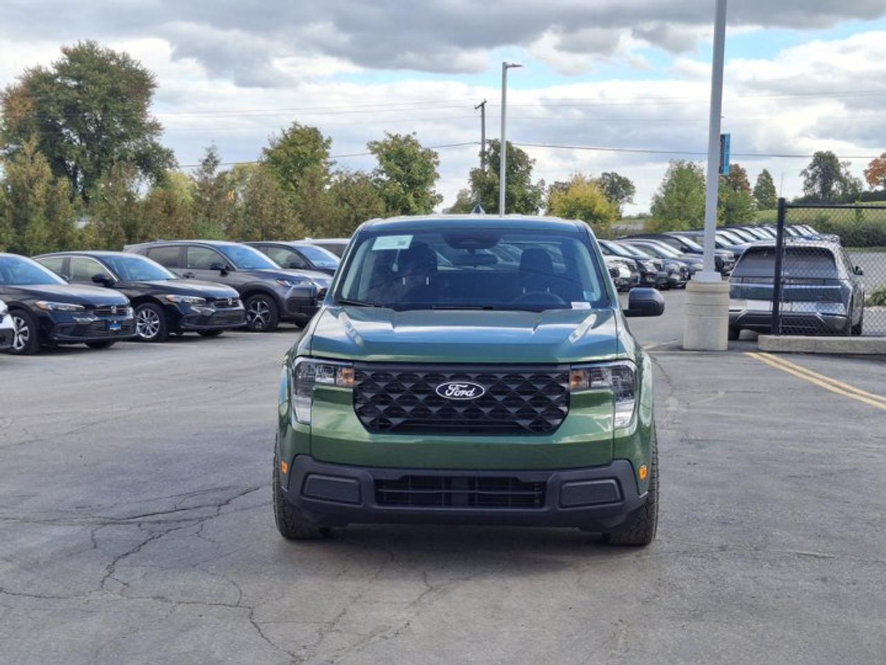 2025 Ford Maverick XL | 2K Hitch Receiver | CarPlay + Android | Cruise | Rear Camera | and More ! Photo