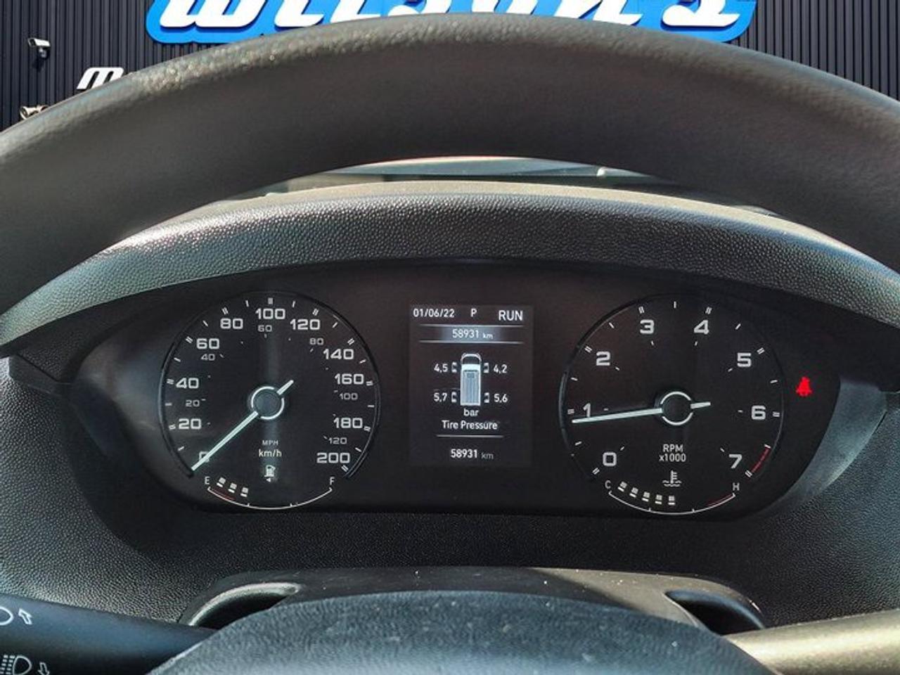 2025 RAM Cargo Van ProMaster 2500 Hi-Roof 136WB | V6 Gas | Rear Camera | and More ! Photo