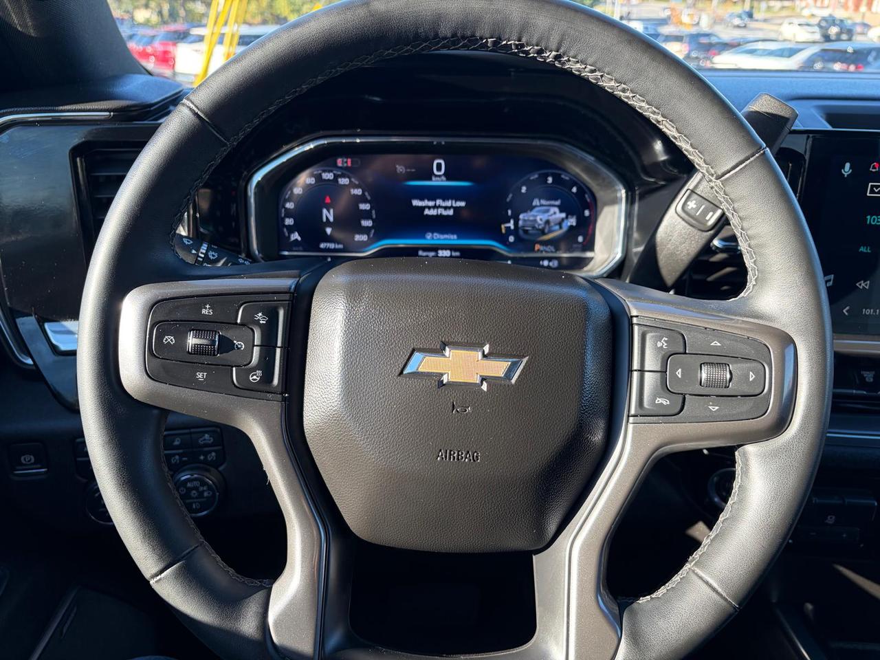 2025 Chevrolet Silverado 2500 HIGH COUNTRY / Z71 / NO ACCIDENTS / ONE OWNER Photo