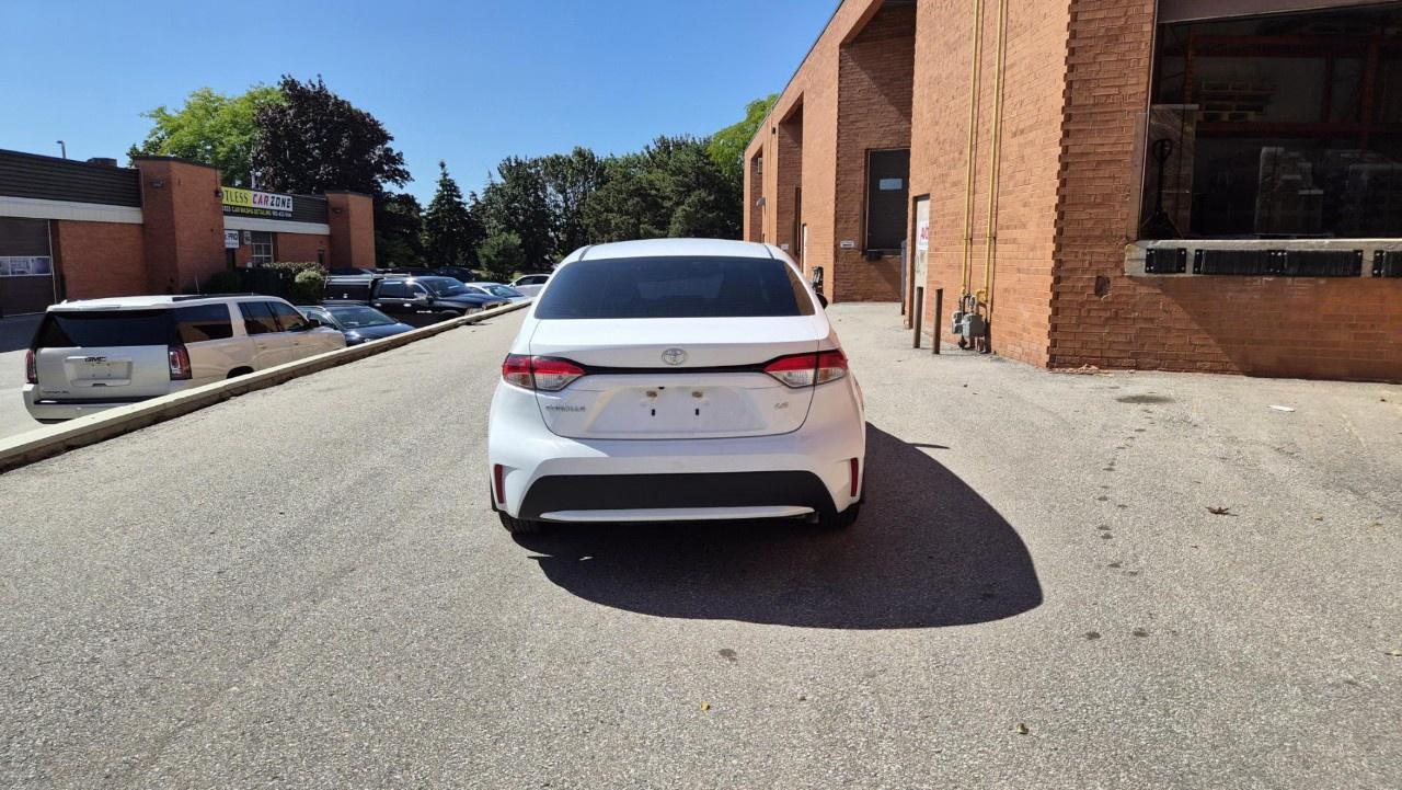 2020 Toyota Corolla LE CVT Photo