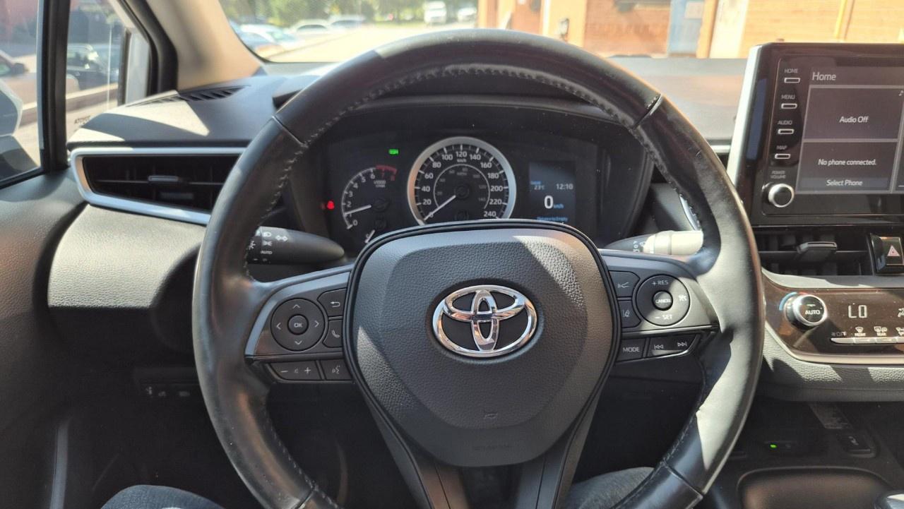 2020 Toyota Corolla LE CVT Photo