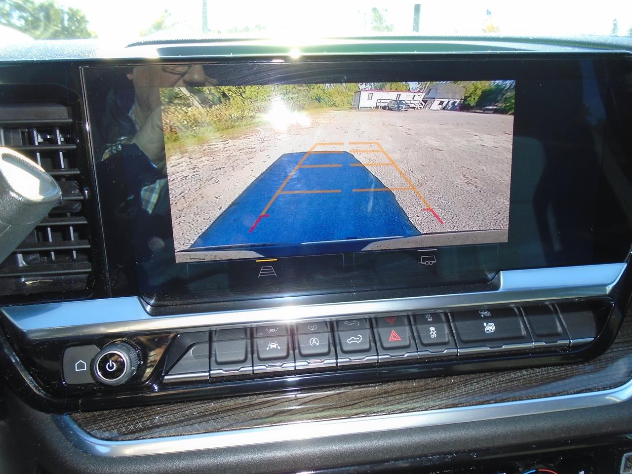 2025 Chevrolet Silverado 1500 LT CREW CAB 4X4 Photo
