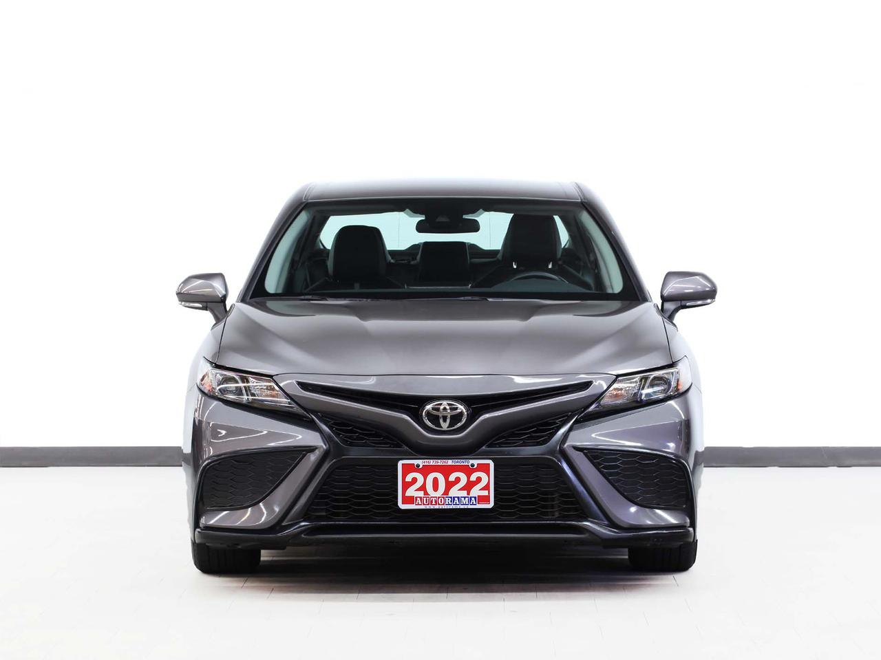 2022 Toyota Camry SE HYBRID | Leather | Heated Seats | BSM | CarPlay