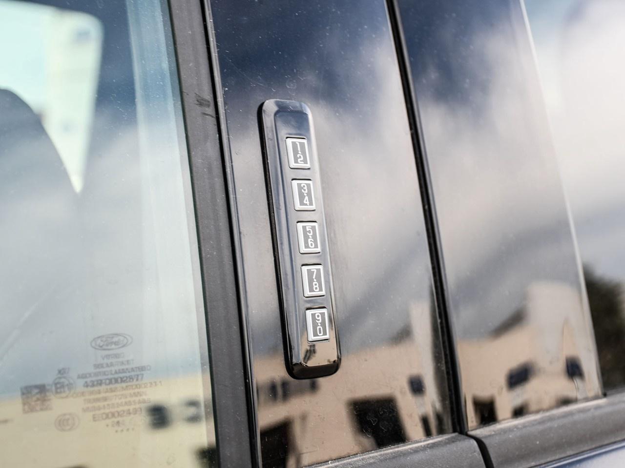 2024 Ford F-150 XLT 4WD SuperCrew 5.5' Box Photo