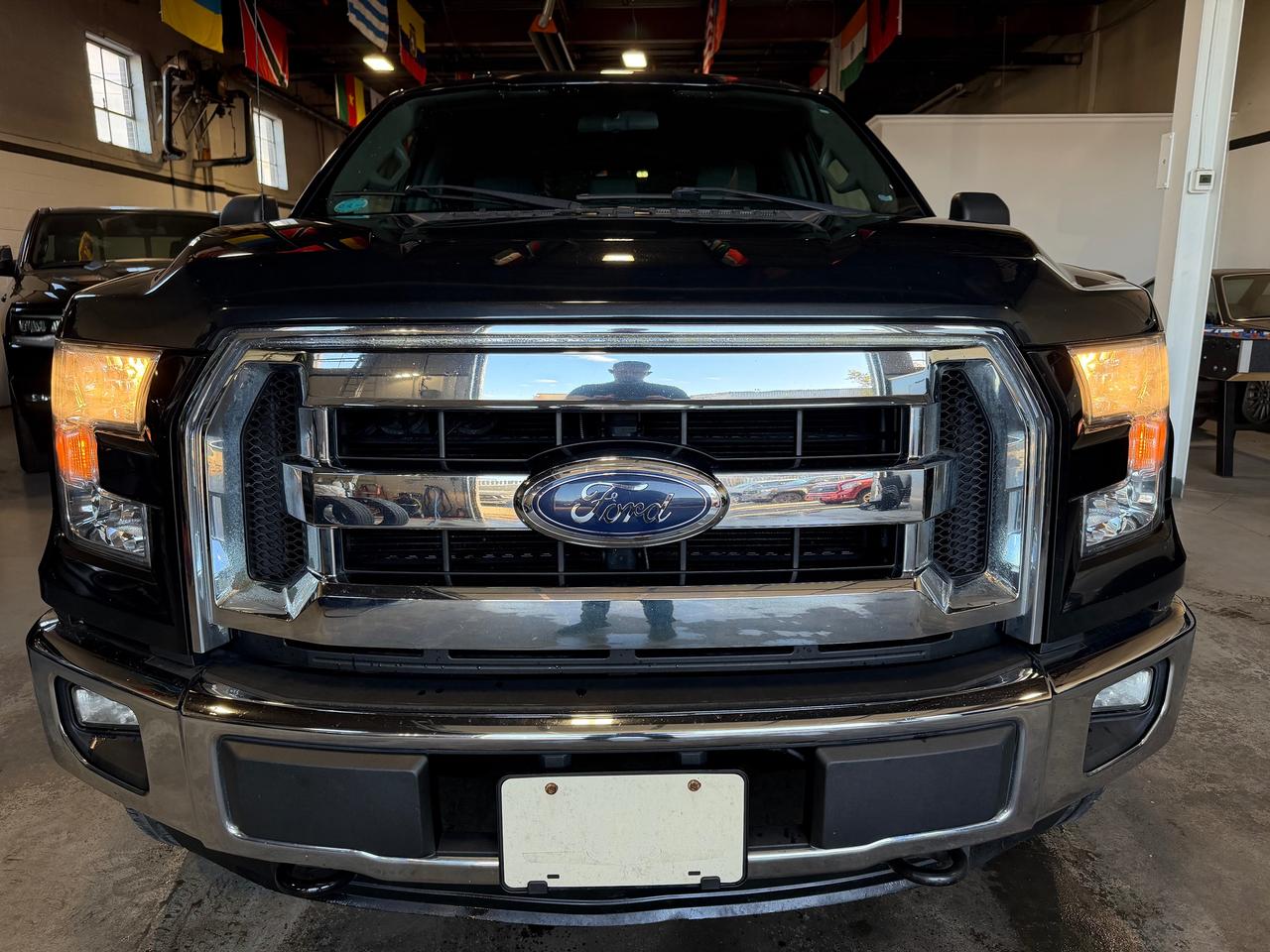2015 Ford F-150 XLT 4X4 | NEW TIRES | 6 PASSENGER Photo5