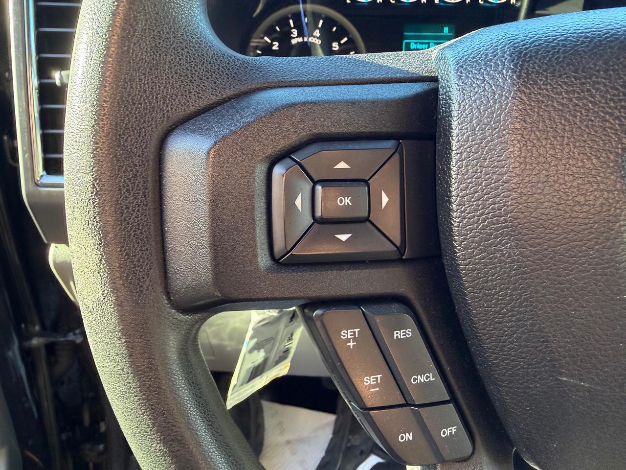 2015 Ford F-150 XLT 4X4 | NEW TIRES | 6 PASSENGER Photo