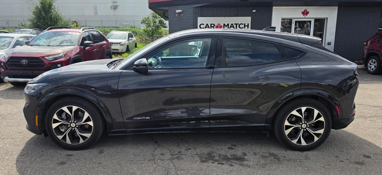 2022 Ford Mustang Mach-E PREMIUM / NO ACCIDENTS / LEATHER / NAV / 360 CAM Photo2