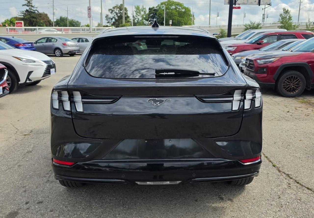 2022 Ford Mustang Mach-E PREMIUM / NO ACCIDENTS / LEATHER / NAV / 360 CAM Photo3