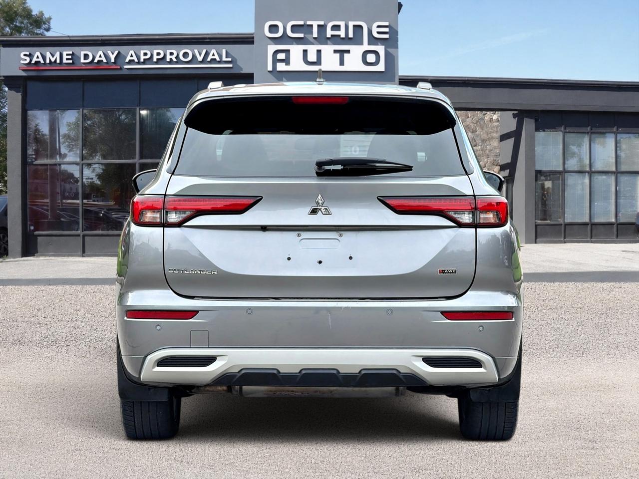 2022 Mitsubishi Outlander GT S-AWC Photo