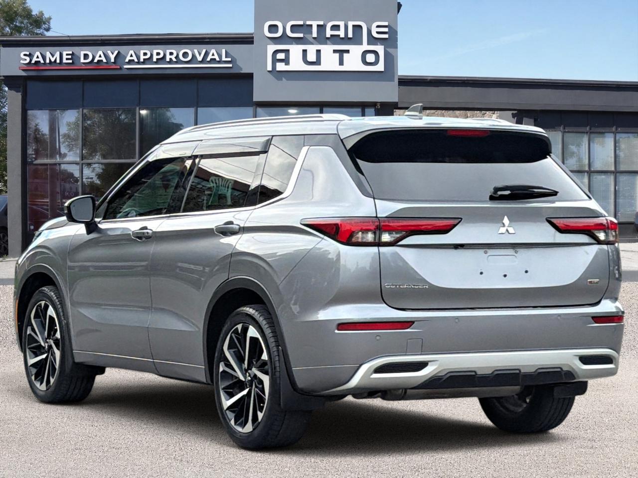 2022 Mitsubishi Outlander GT S-AWC Photo