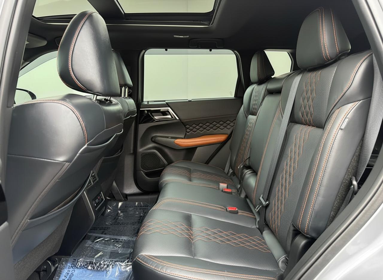 2022 Mitsubishi Outlander GT S-AWC Photo