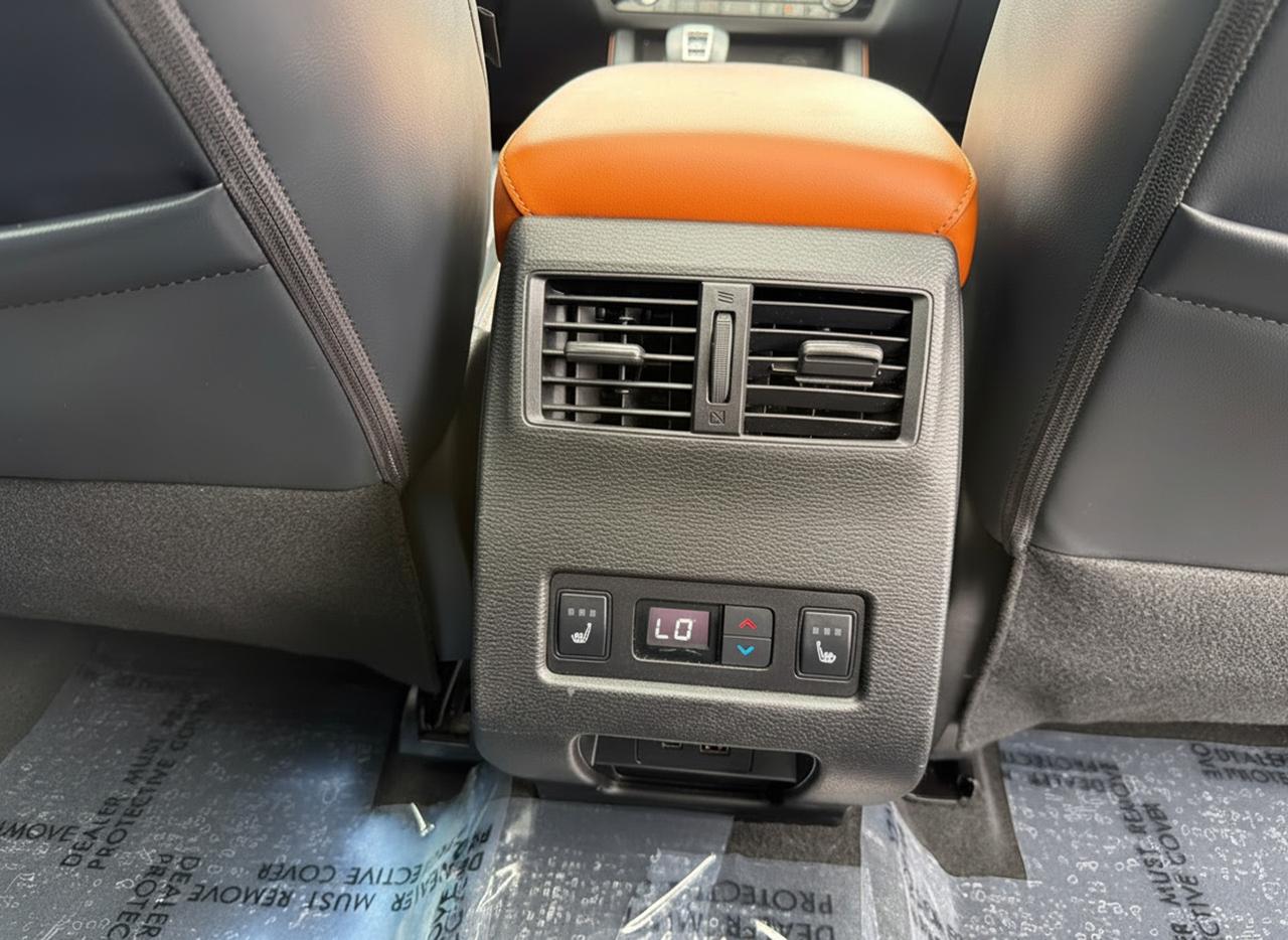 2022 Mitsubishi Outlander GT S-AWC Photo