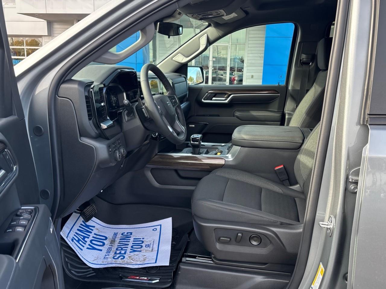 2026 Chevrolet Silverado 1500 LT Trail Boss New 5 Passenger V8 Gas Powered Crew Cab 4X4 Truck with a 2 Factory Installed Lift, Heated Front Seats, Heated Steering Wheel and a 13.4 Diagonal Touchscreen Radio with Google Built-In, Wireless Apple Photo