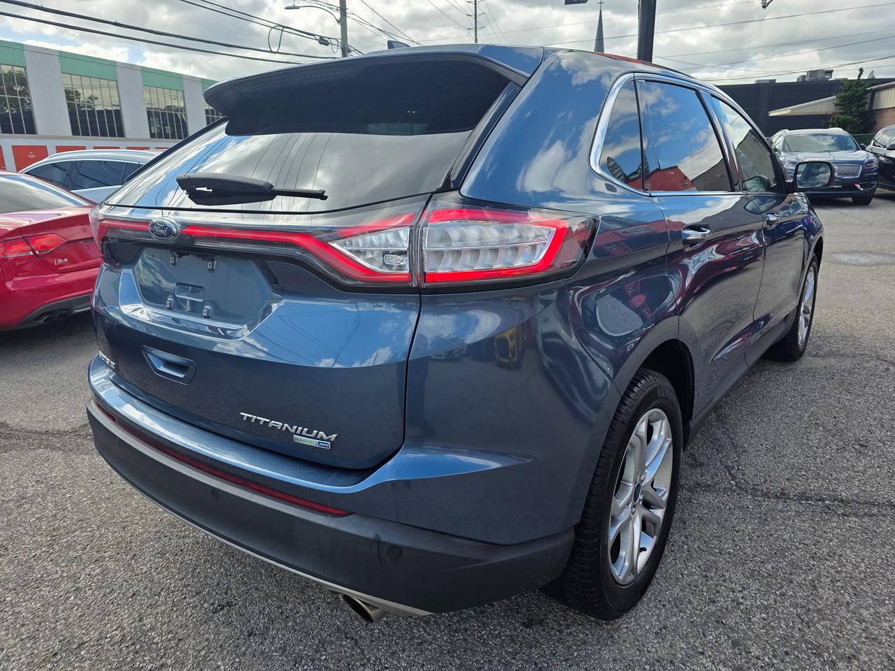 2018 Ford Edge Titanium AWD Photo