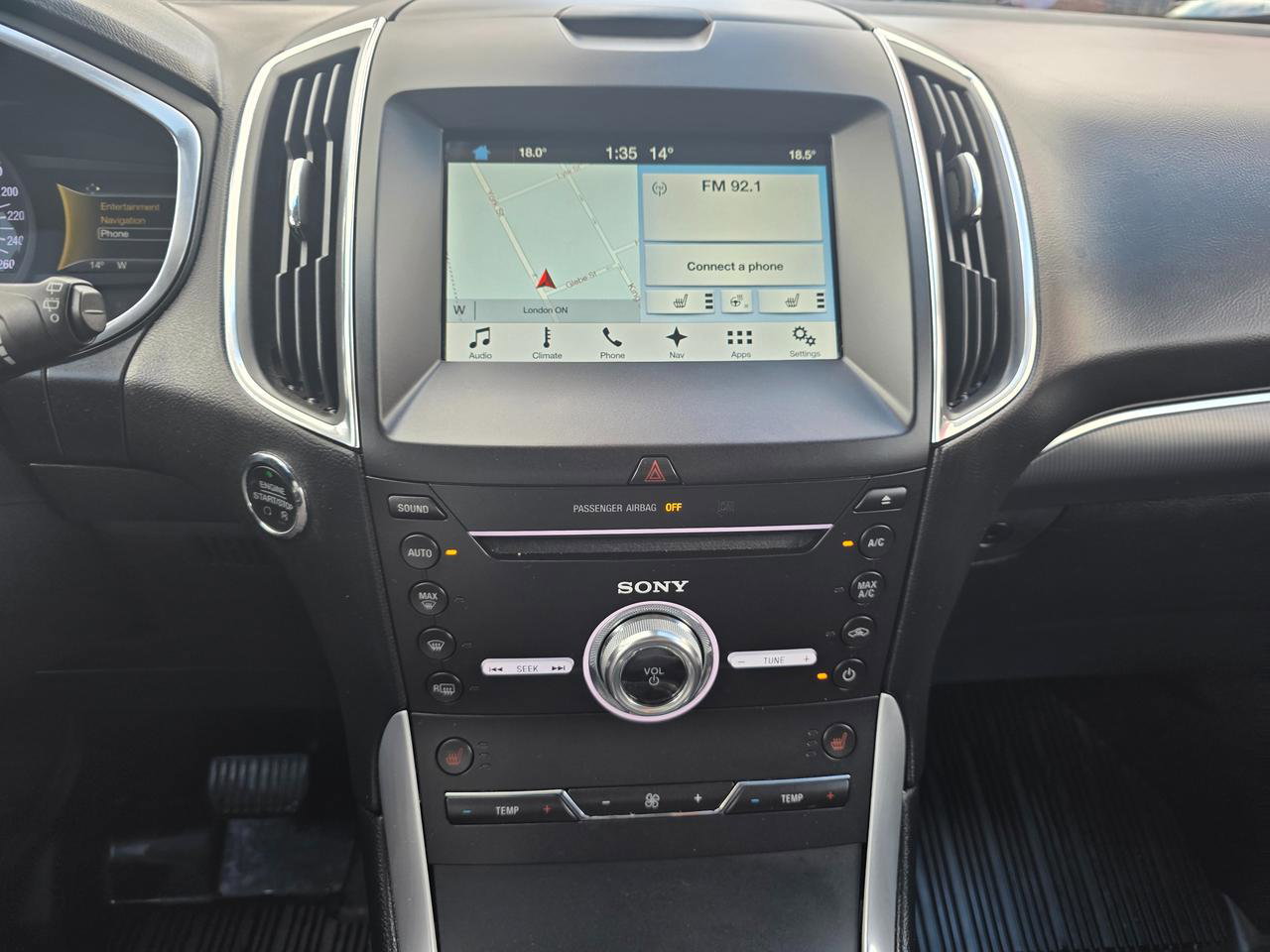 2018 Ford Edge Titanium AWD Photo