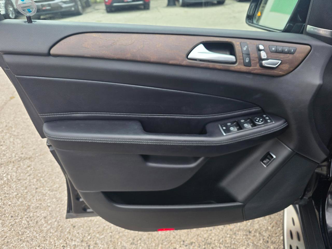 2019 Mercedes-Benz GLE GLE 400 4Matic Photo
