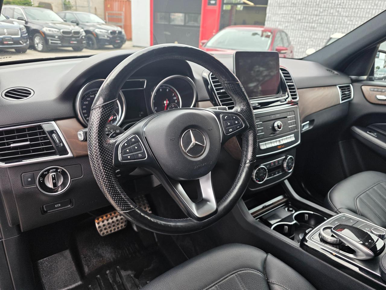2019 Mercedes-Benz GLE GLE 400 4Matic Photo