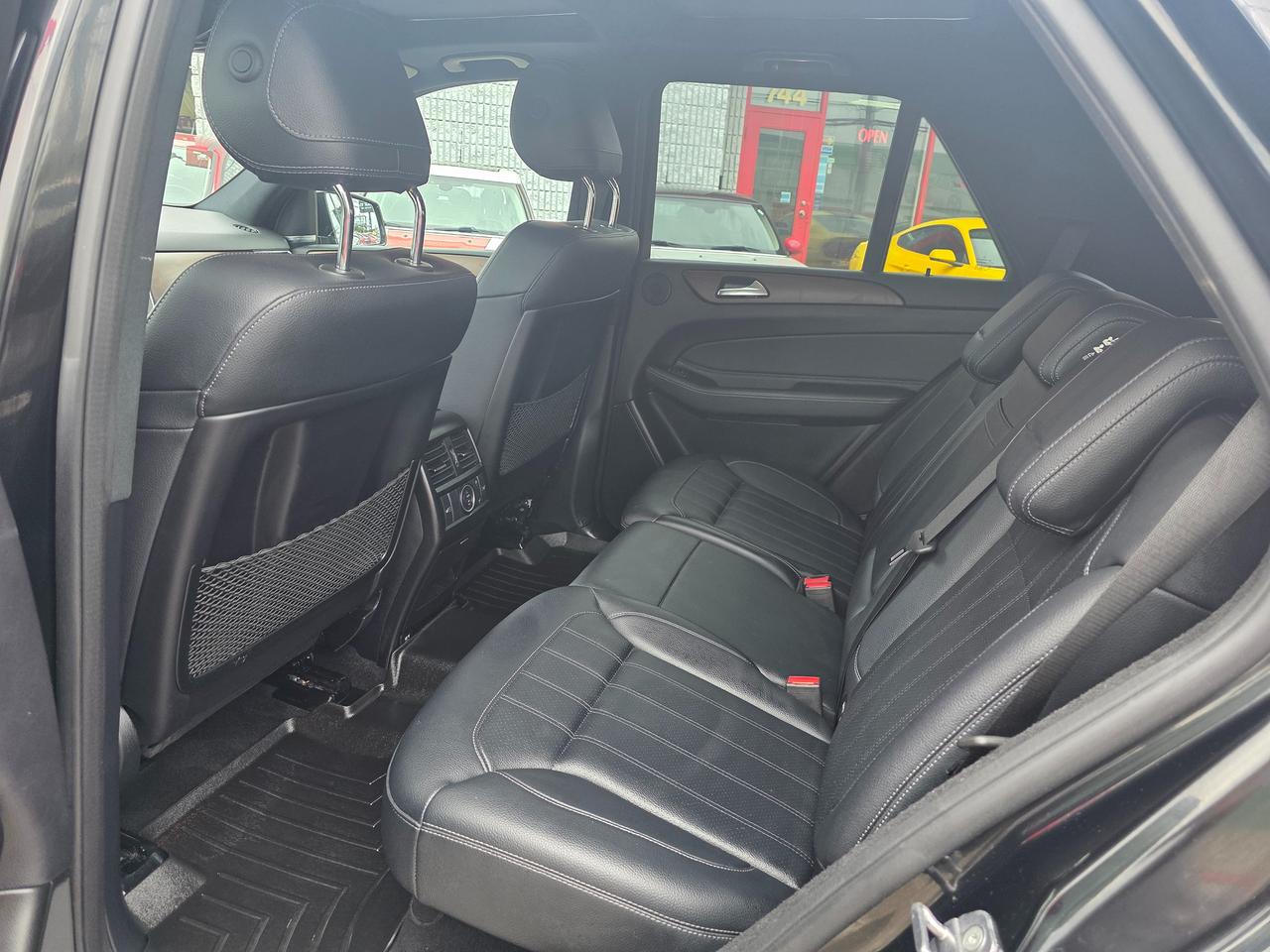 2019 Mercedes-Benz GLE GLE 400 4Matic Photo