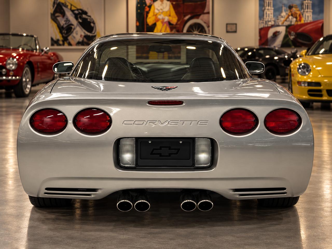 1999 Chevrolet Corvette 2dr Cpe Photo