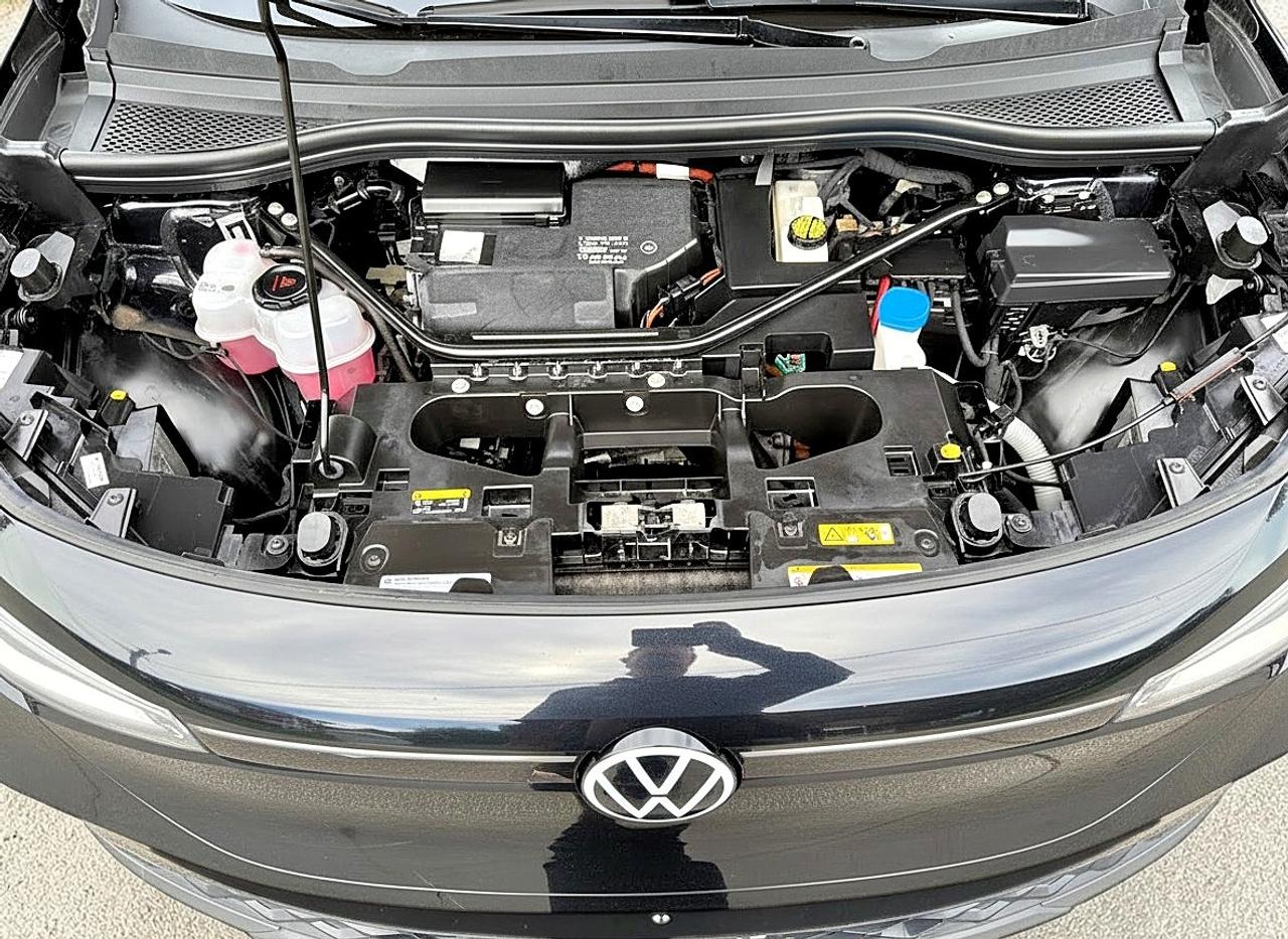 2023 Volkswagen ID.4 Pro RWD w/SK On Battery Photo