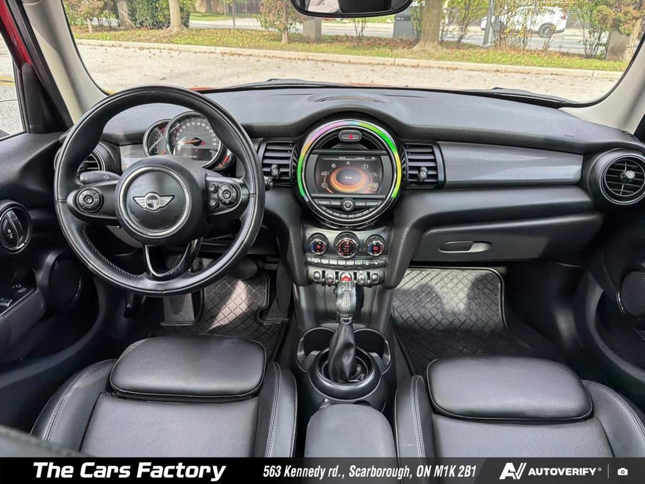 2018 MINI Cooper 5 Door - Only 048,333KM No Accident Like New! Photo