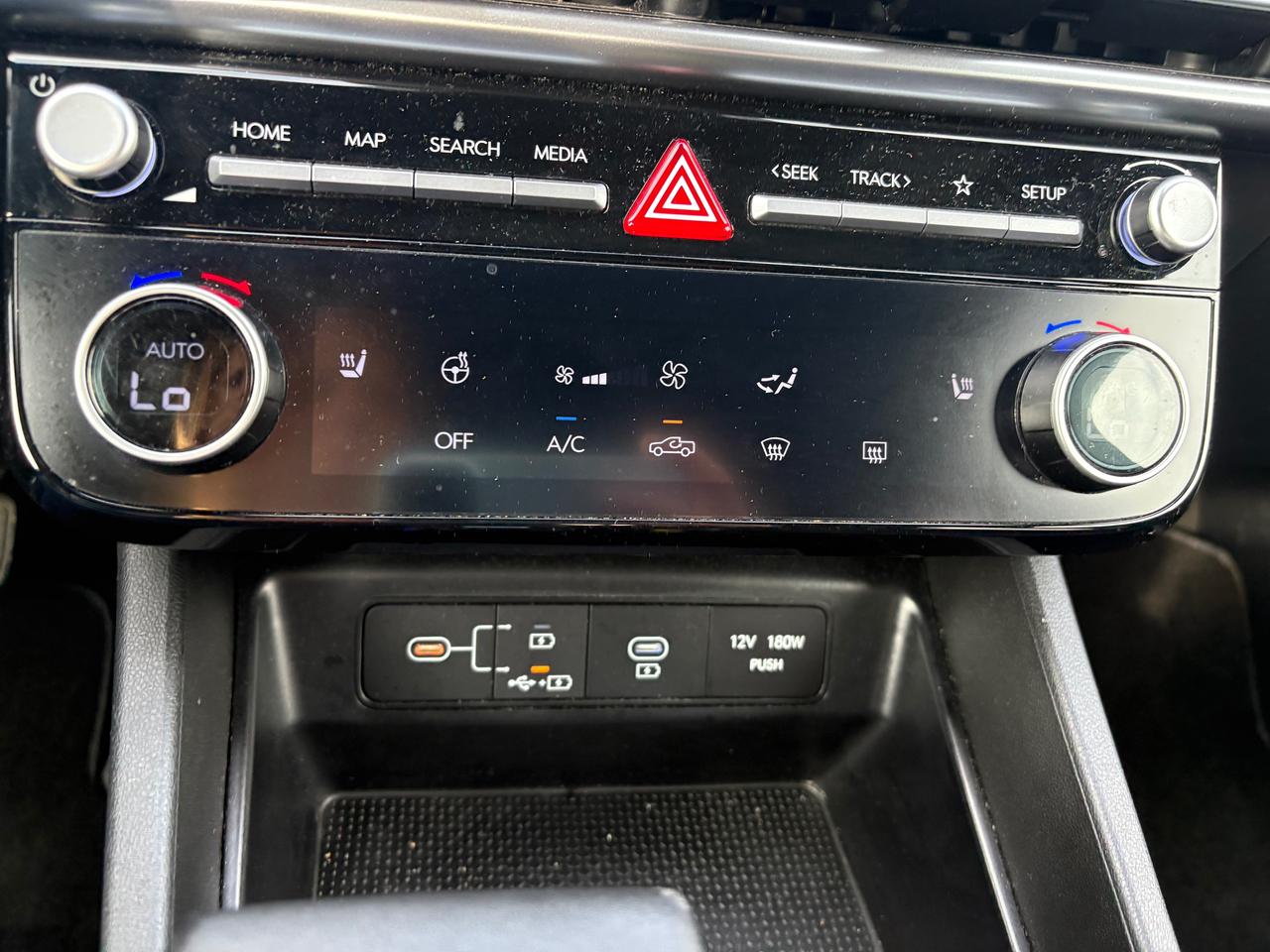 2025 Hyundai Santa Cruz PREFERRED AWD Photo