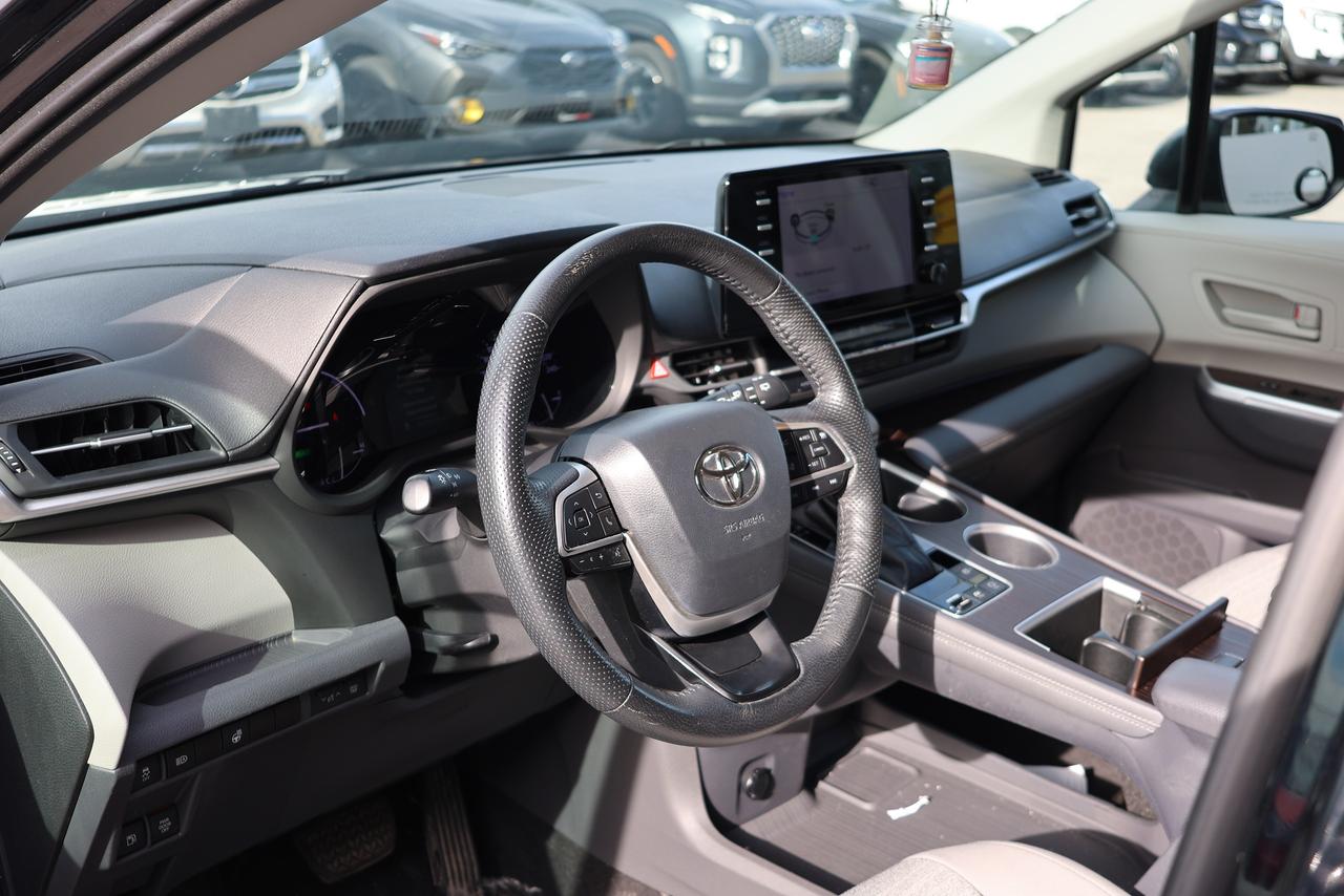 2021 Toyota Sienna LE Hybrid - NOACCIDENTS|BSM|LANEKEEP|8PASS Photo