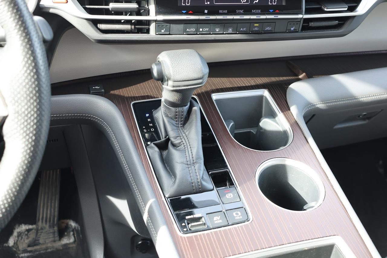 2021 Toyota Sienna LE Hybrid - NOACCIDENTS|BSM|LANEKEEP|8PASS Photo
