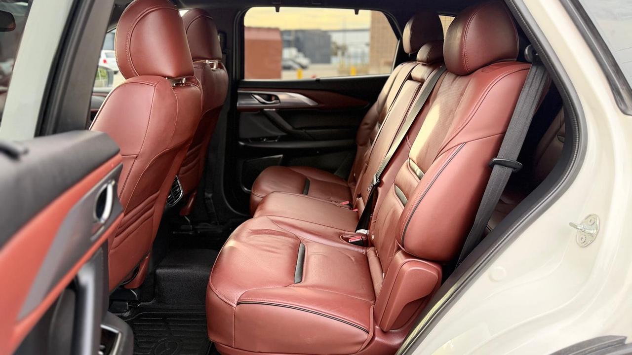 2018 Mazda CX-9 Signature AWD - Photo #15