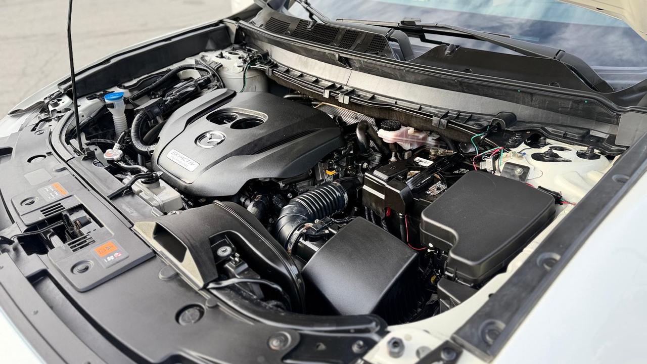 2018 Mazda CX-9 Signature AWD - Photo #11