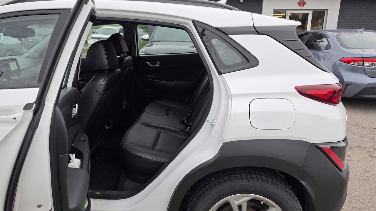 2023 Hyundai KONA PREFERRED / NO ACCIDENTS / LEATHER / ROOF / NAV Photo