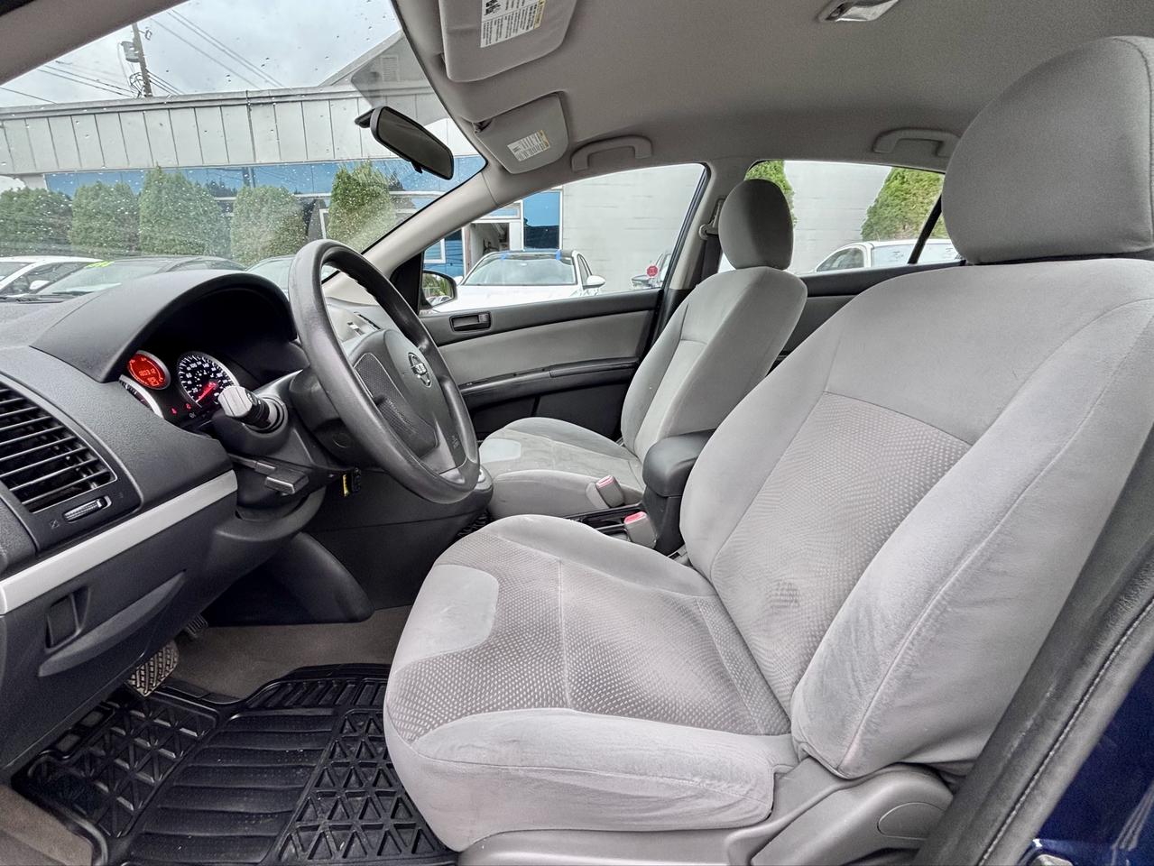2010 Nissan Sentra FINANCING AVAILABLE Photo9