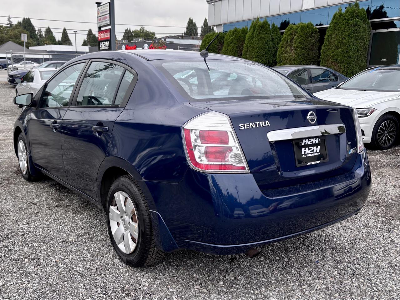 2010 Nissan Sentra FINANCING AVAILABLE Photo7