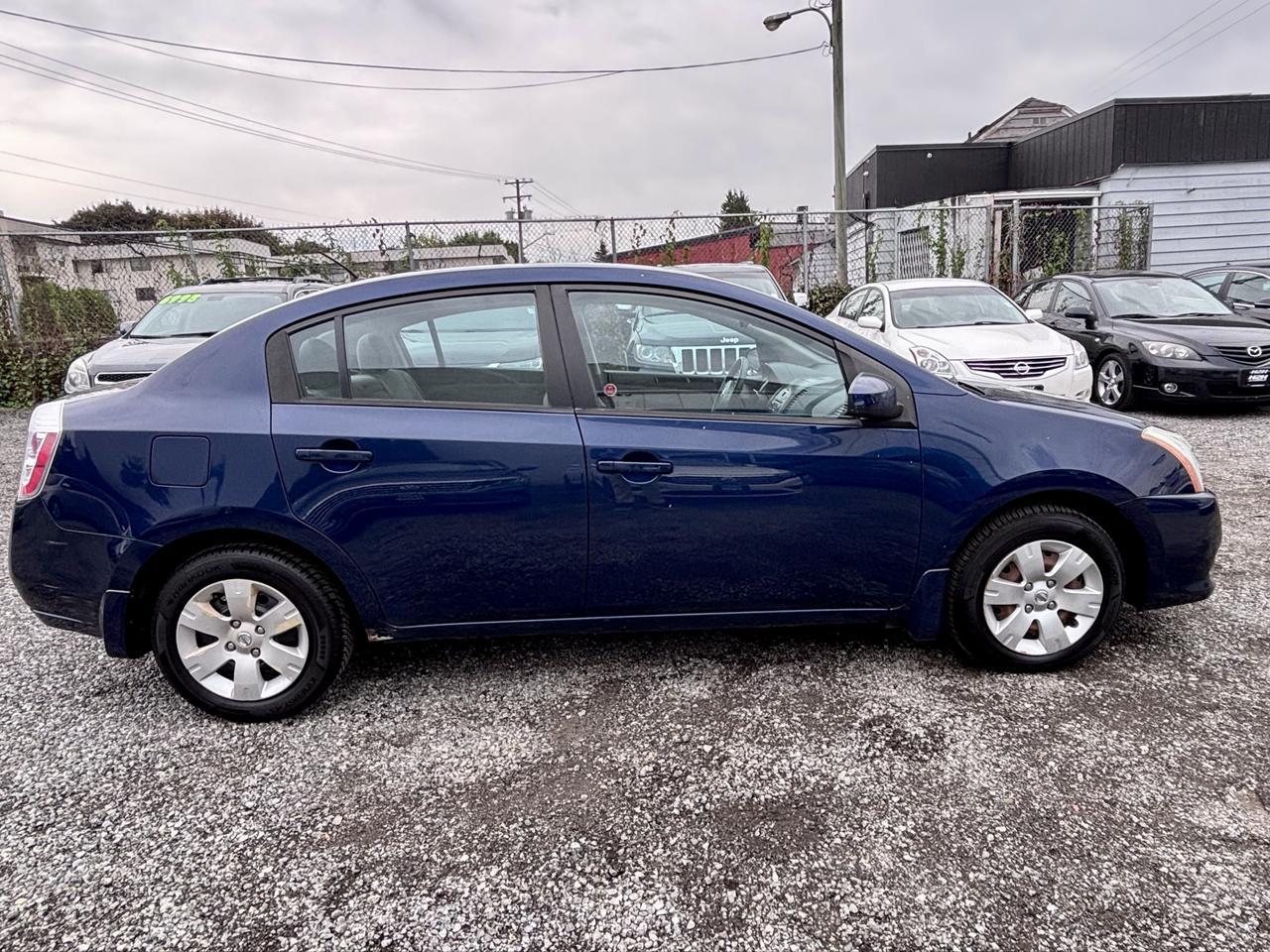 2010 Nissan Sentra FINANCING AVAILABLE Photo4