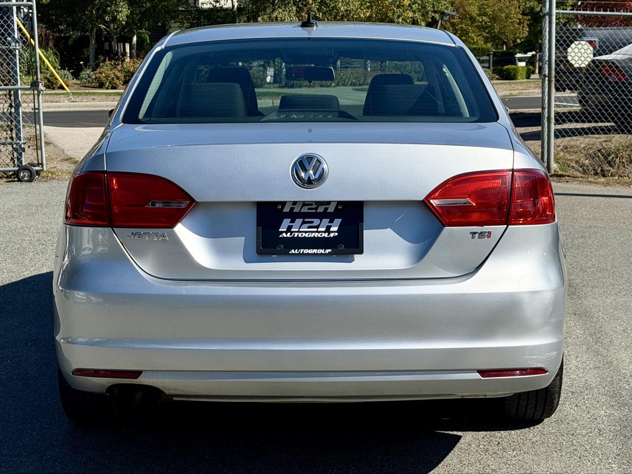 2014 Volkswagen Jetta FINANCING AVAILABLE Photo6