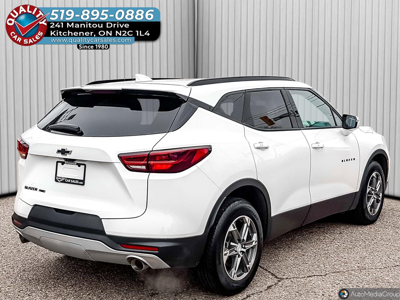 2023 Chevrolet Blazer LT V6 AWD *LEATHER-SUNROOF-NAVIGATION* Photo3
