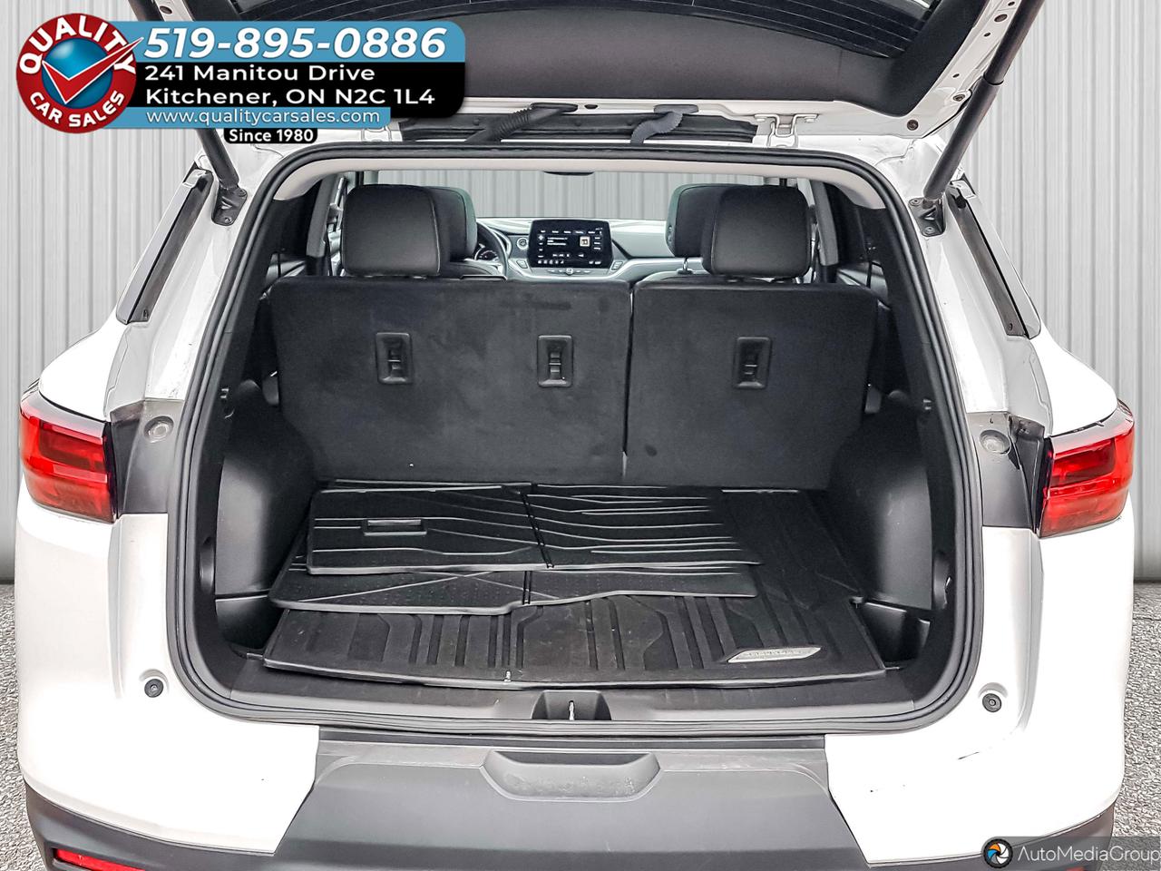 2023 Chevrolet Blazer LT V6 AWD *LEATHER-SUNROOF-NAVIGATION* Photo