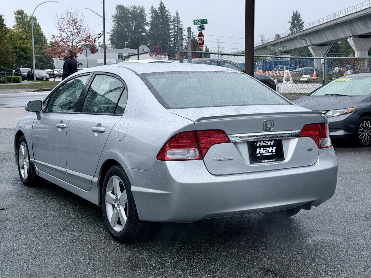 2011 Honda Civic FINANCING AVAILABLE Photo6