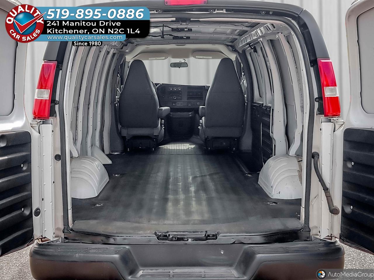 2020 Chevrolet Express 2500 Cargo 135" Photo