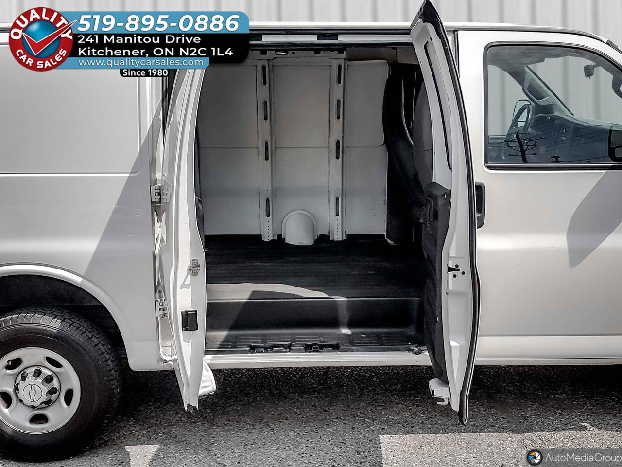 2020 Chevrolet Express 2500 Cargo 135" Photo