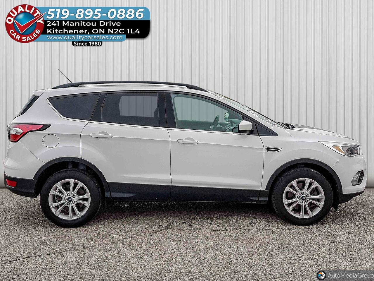 2018 Ford Escape SE AWD *HEATED SEATS* Photo