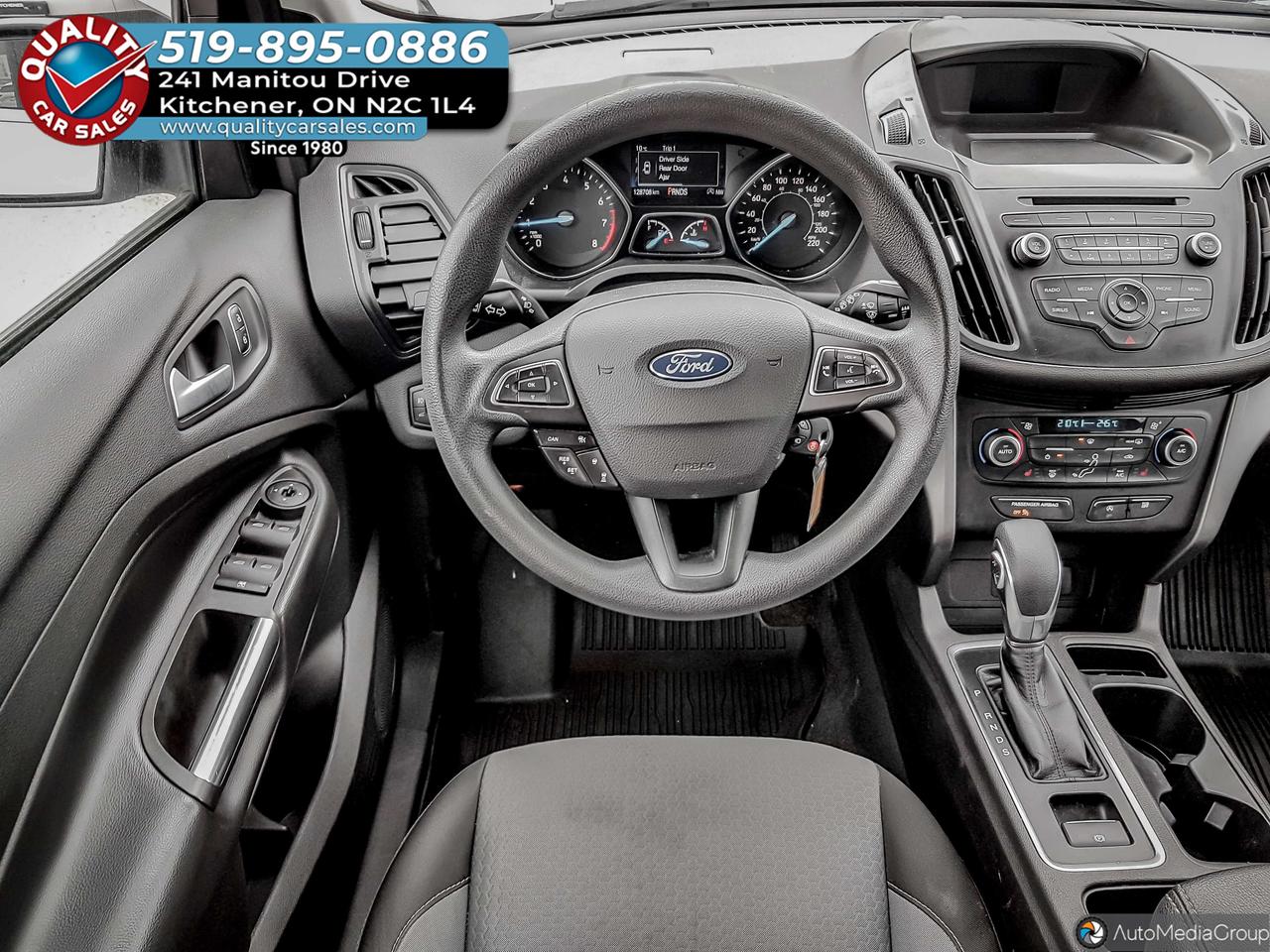 2018 Ford Escape SE AWD *HEATED SEATS* Photo