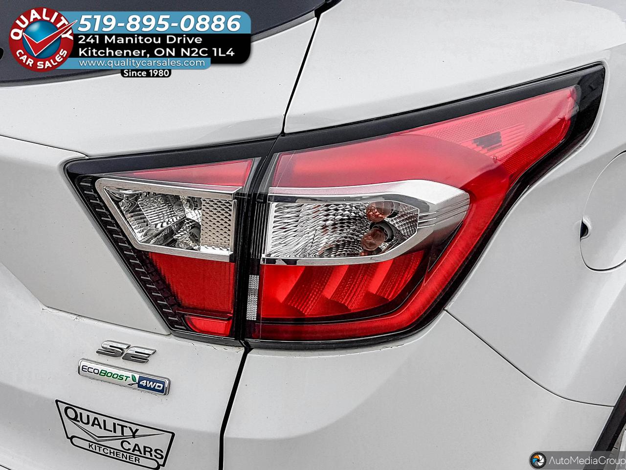 2018 Ford Escape SE AWD *HEATED SEATS* Photo