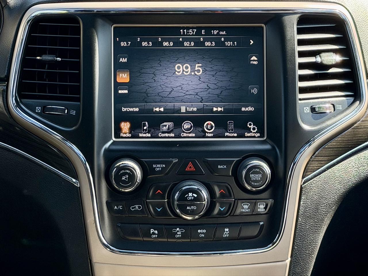2014 Jeep Grand Cherokee FINANCING AVAILABLE Photo13