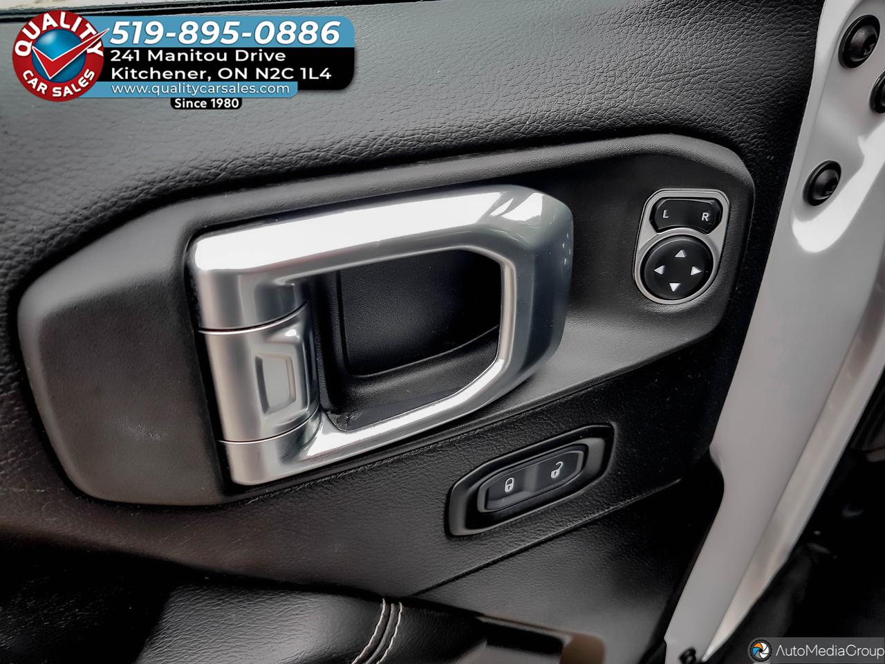 2023 Jeep Gladiator Overland 4x4 *LEATHER-NAVIGATION* Photo